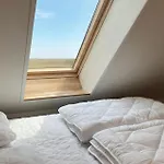 4 Bedroom Front In *