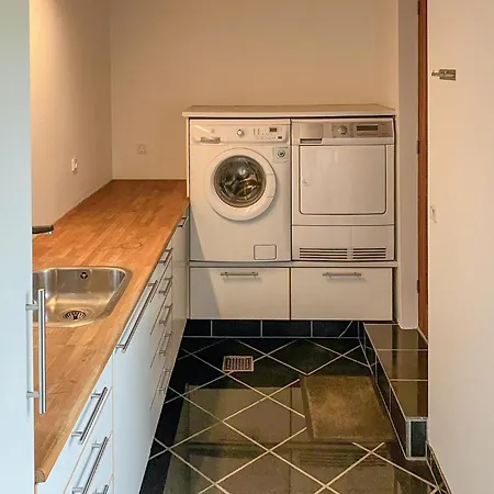 4 Bedroom Front In * Vinderup