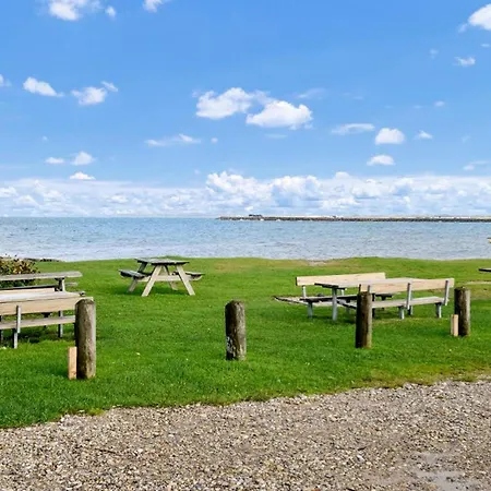 Ferienhaus 4 Bedroom Front In Vinderup