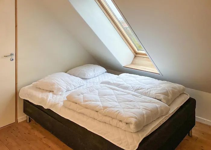 4 Bedroom Front In Tatil Evi Vinderup